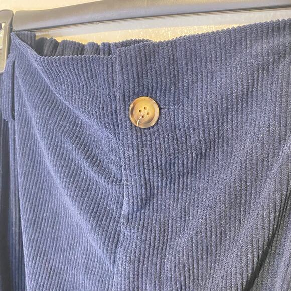 SHEIN Curve Navy Blue Corduroy Shorts Plus Size 3XL XXXL 3X - Picture 2 of 7